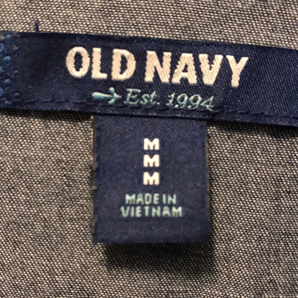 Old Navy pull over denim shirt - Picture 3 of 5